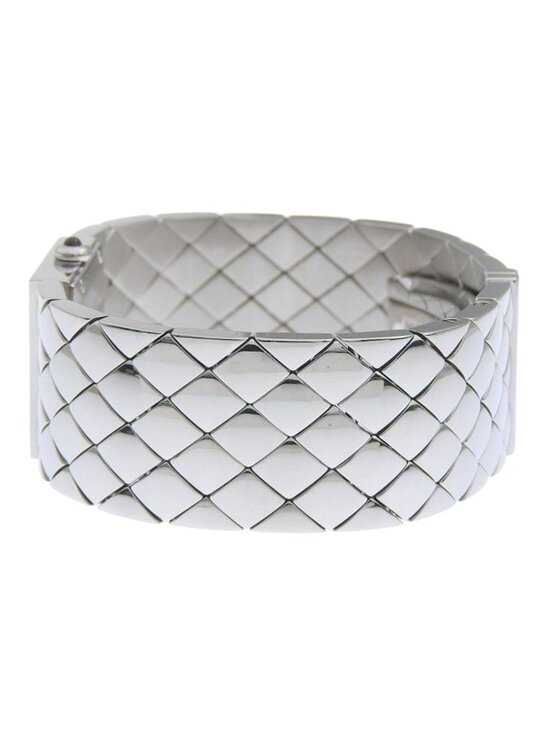 Chanel Quilted Stainless Steel Silver Quartz Analog Display Black Dial Watch main image 5